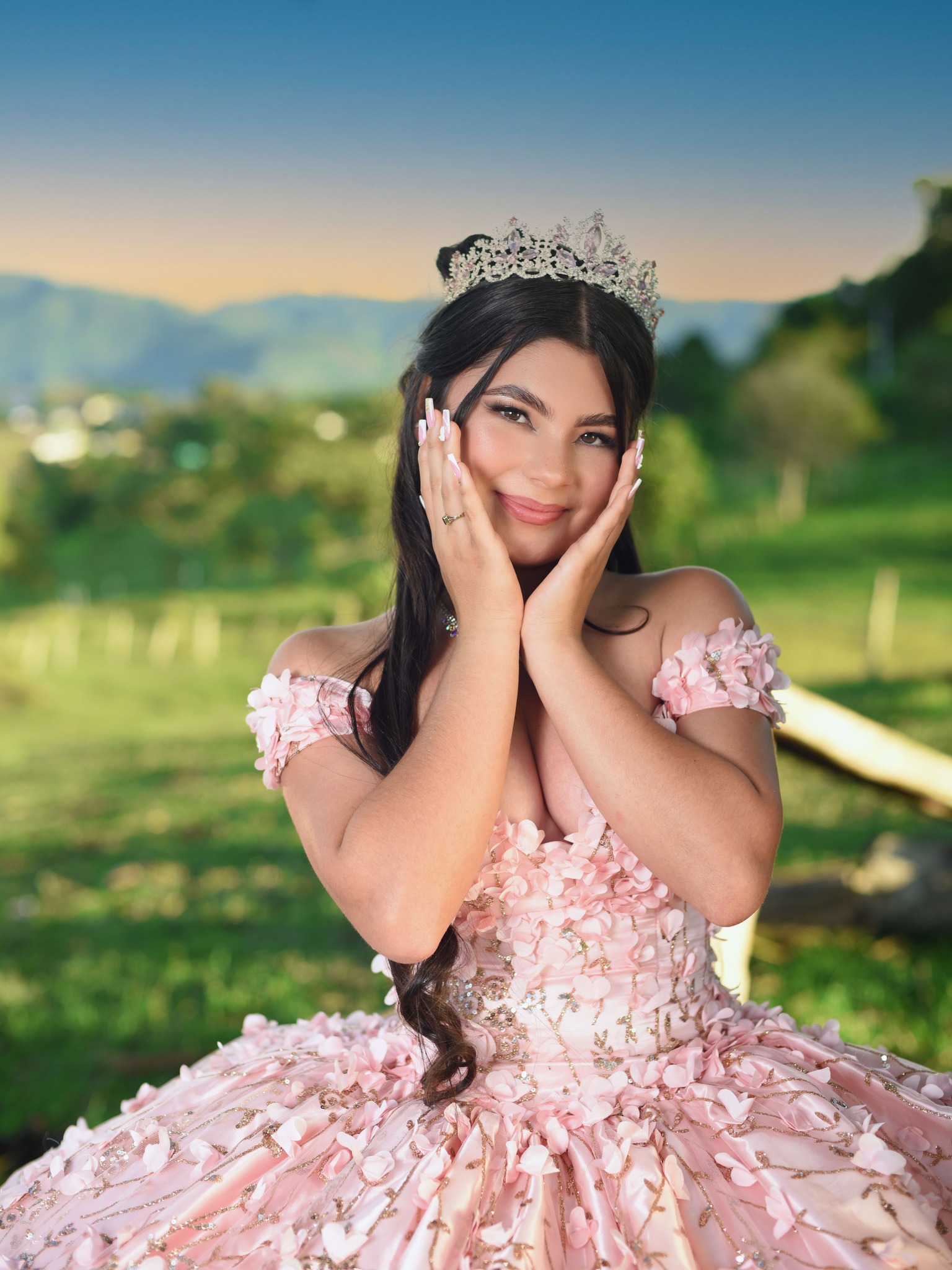 Sesión de XV años realizada por Luxury Studios en Saladoblanco, Huila